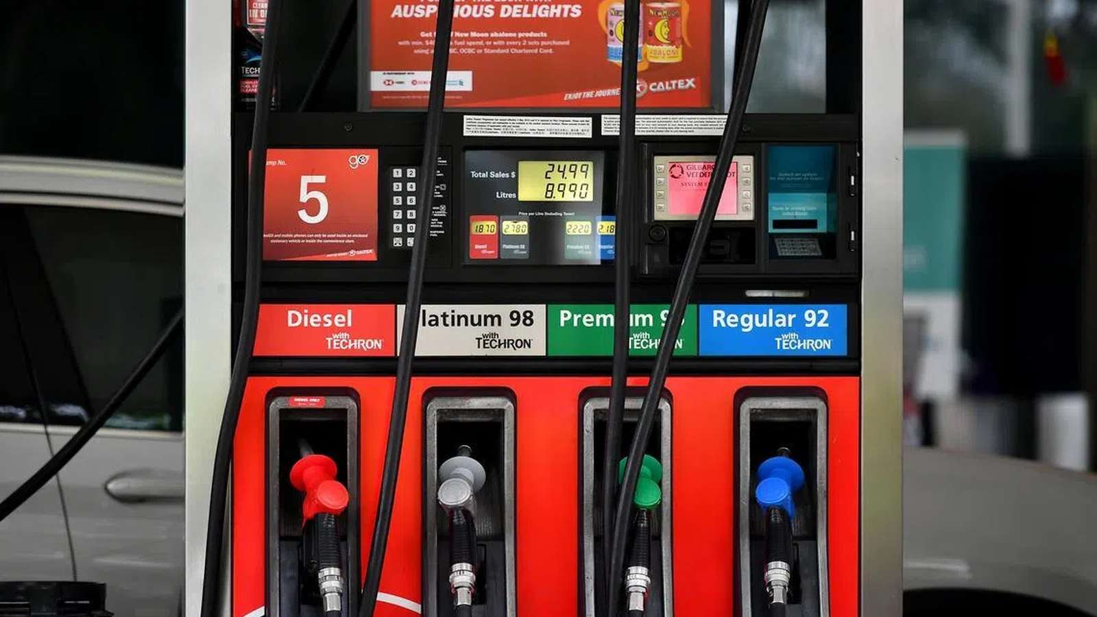 Singapore Drivers Face Surge in Petrol Costs Amid Iran War