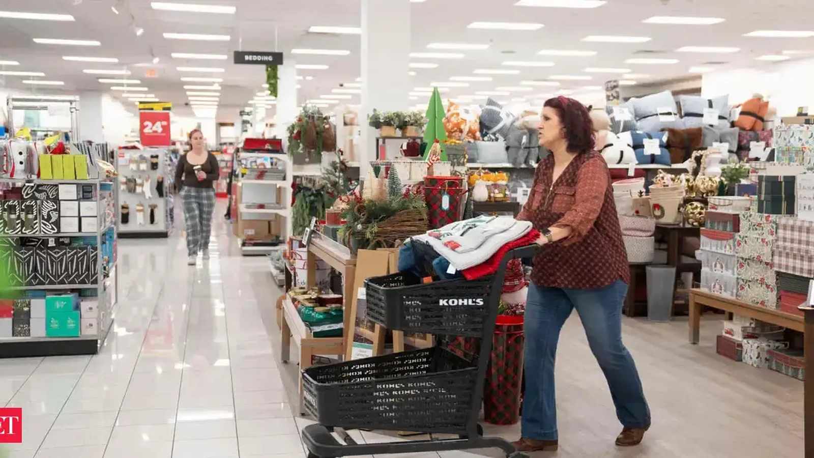 Aldi grocery store exterior