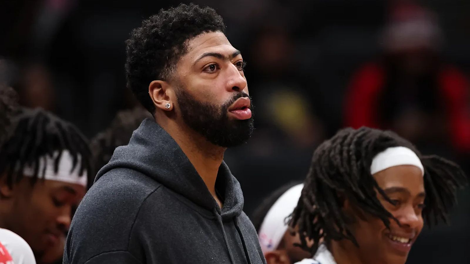 Anthony Davis on court