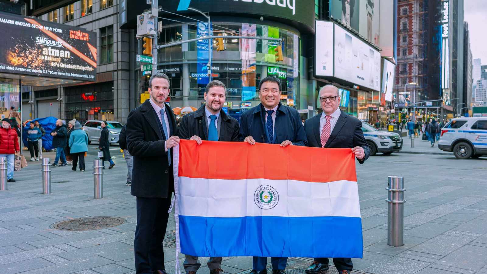 Modern financial trading interface