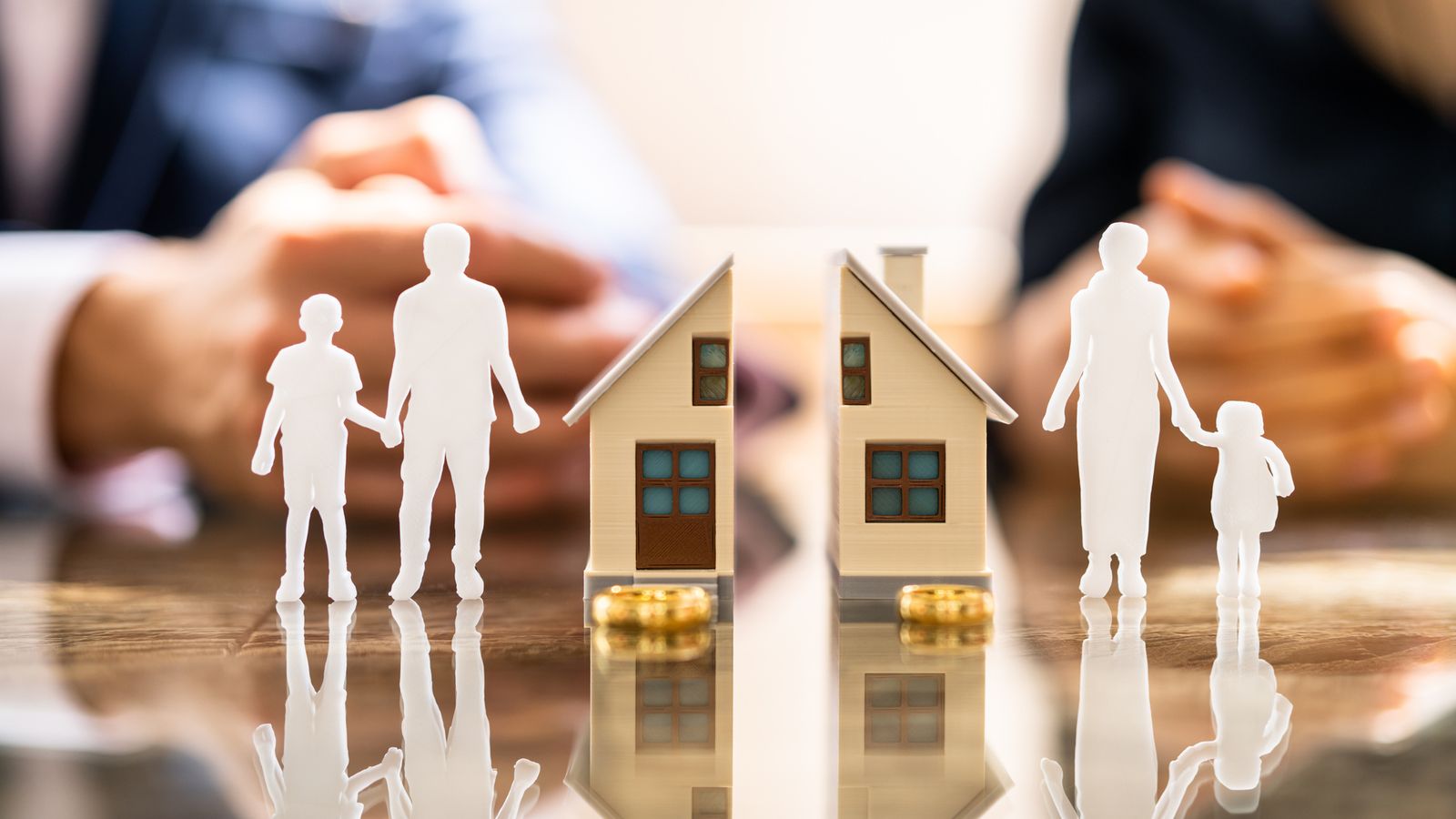 Ճապոնիան չեղարկել է միանձնյա խնամակալության դարավոր կարգը. ի՞նչ է փոխվում