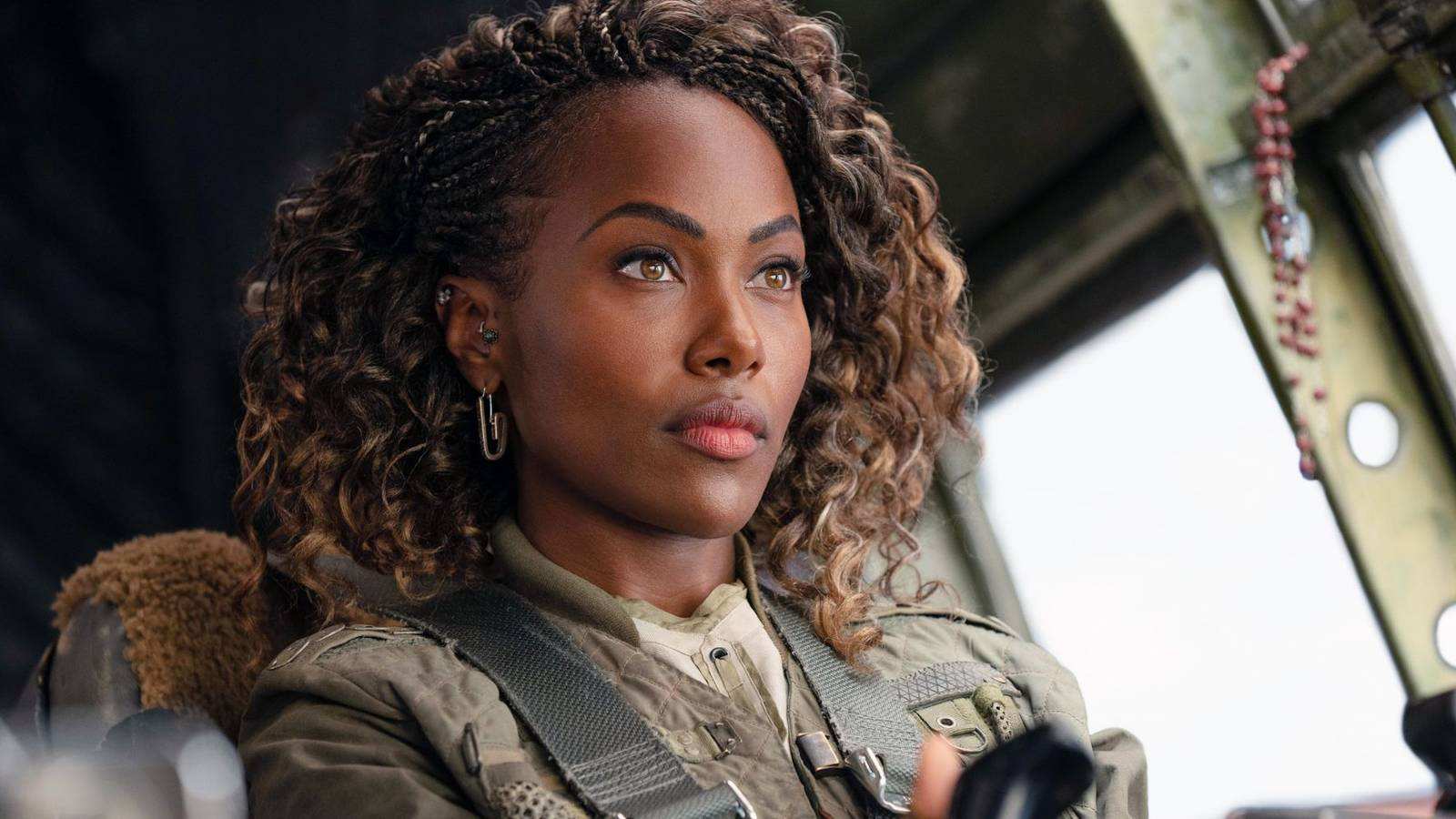 DeWanda Wise as pilot Kayla Watts in the film Jurassic World Dominion