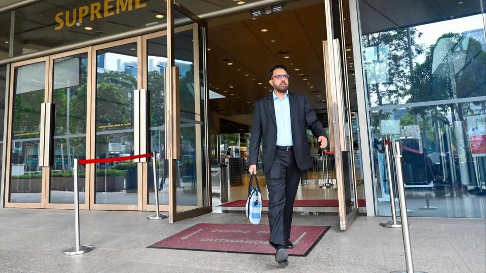 Փրիթամ Սինգհը պահպանել է Աշխատավորների կուսակցության առաջնորդի պաշտոնը