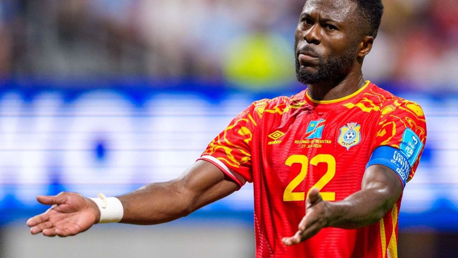 Chancel Mbemba wearing the DR Congo national team jersey during a football match